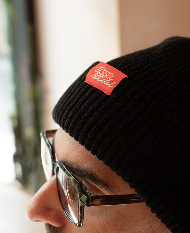 CENTRAIDE - 914 Tuque à rebord côtelée (NOIR) - ETT. ETT1059 (AVD) - ETT. COMPO. (INT)